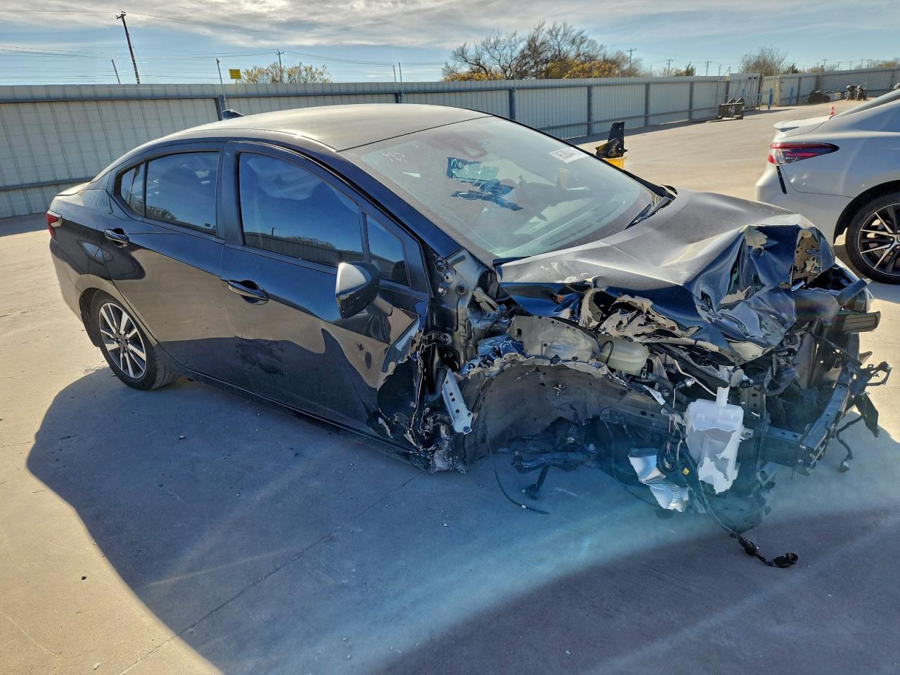 2024 NISSAN VERSA SV photo 4