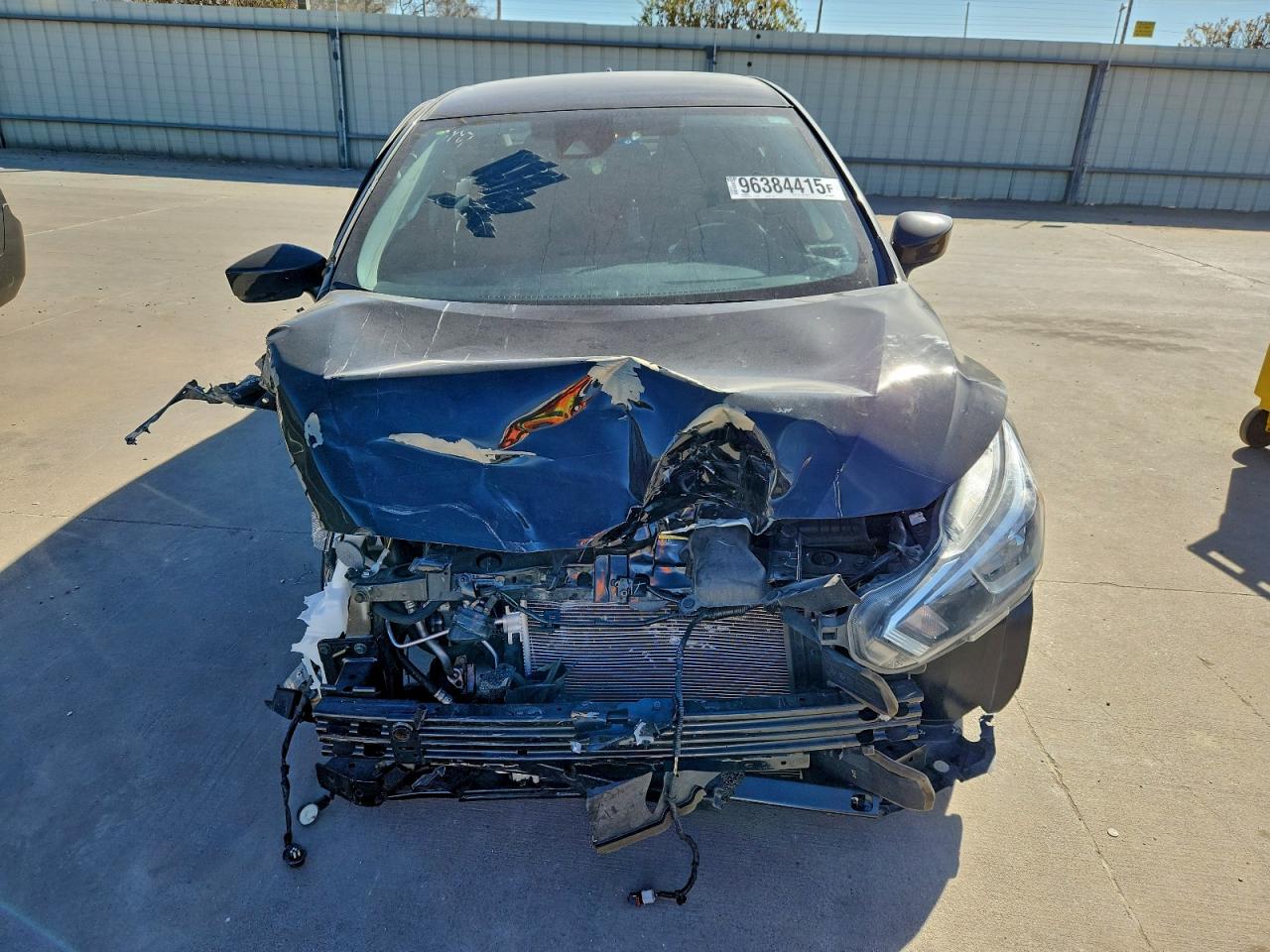 2024 NISSAN VERSA SV photo 5