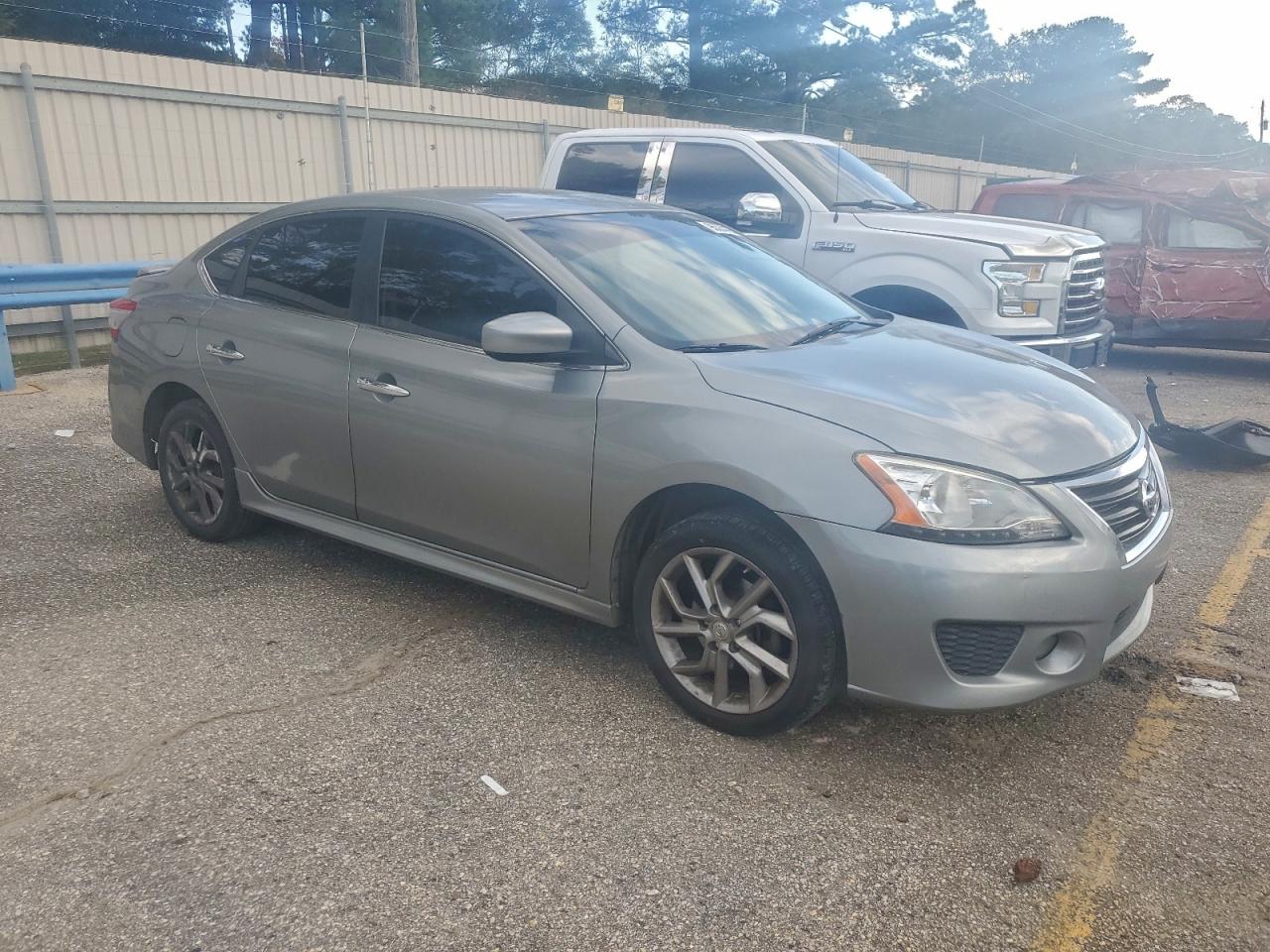 2014 NISSAN SENTRA S photo 4