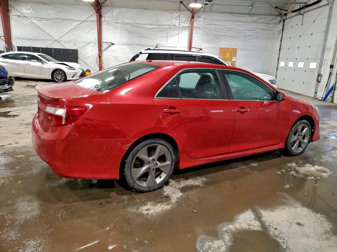 2012 TOYOTA CAMRY BASE photo 3