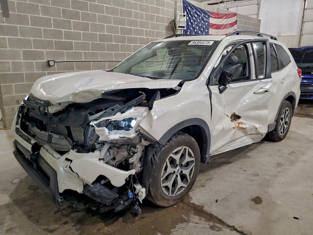 2024 SUBARU FORESTER PREMIUM — FRONT END damage — photo 1