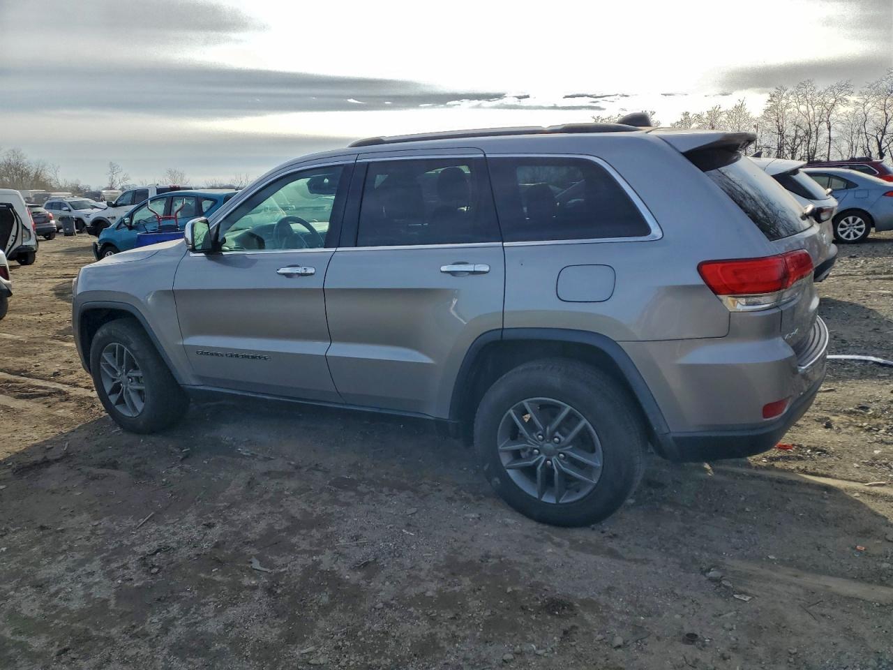 2019 JEEP GRAND CHEROKEE LIMITED photo 2