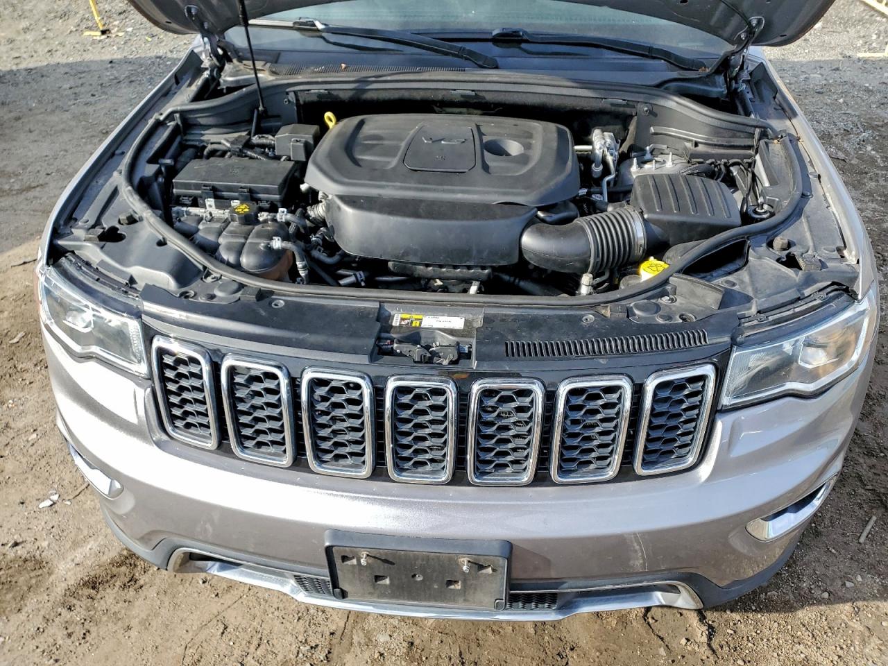 2019 JEEP GRAND CHEROKEE LIMITED photo 12