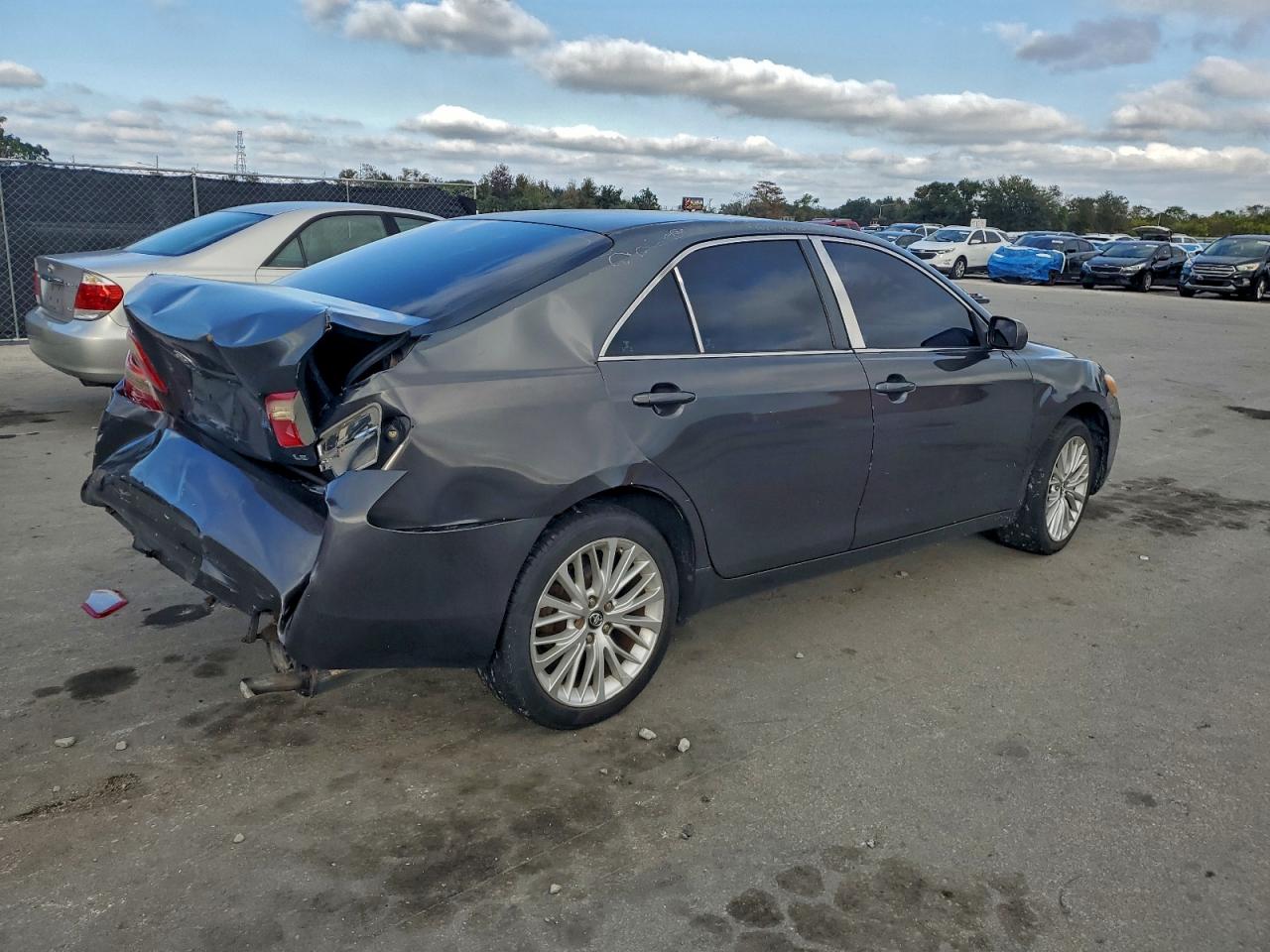 2007 TOYOTA CAMRY CE photo 3
