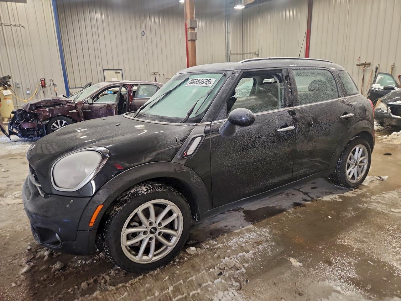 2016 MINI COOPER