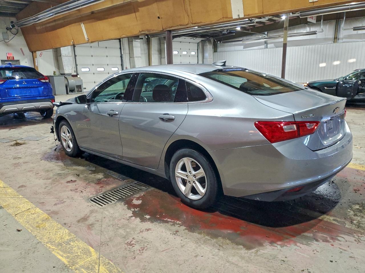 2024 CHEVROLET MALIBU LS photo 2