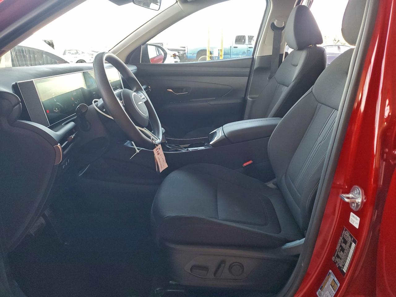 2025 HYUNDAI TUCSON SEL photo 7