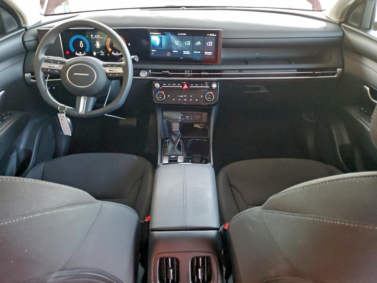 2025 HYUNDAI TUCSON SEL photo 8