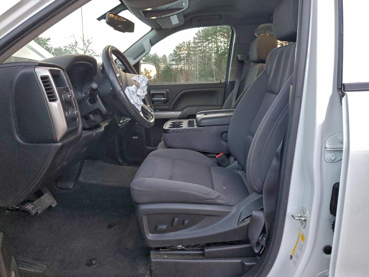 2018 CHEVROLET SILVERADO K1500 LT photo 7