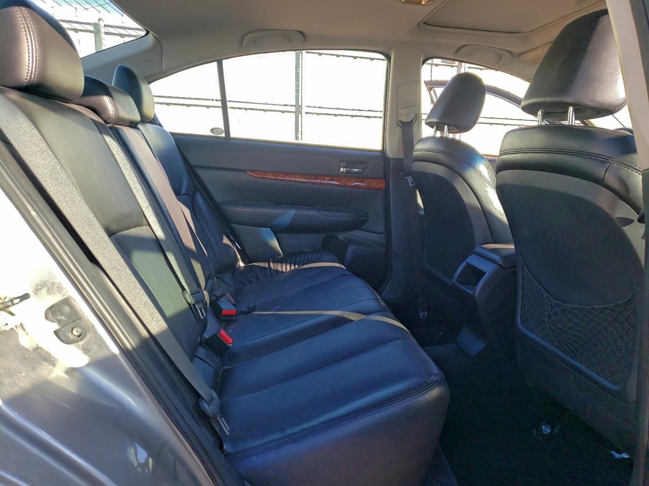 2011 SUBARU LEGACY 3.6R LIMITED photo 10