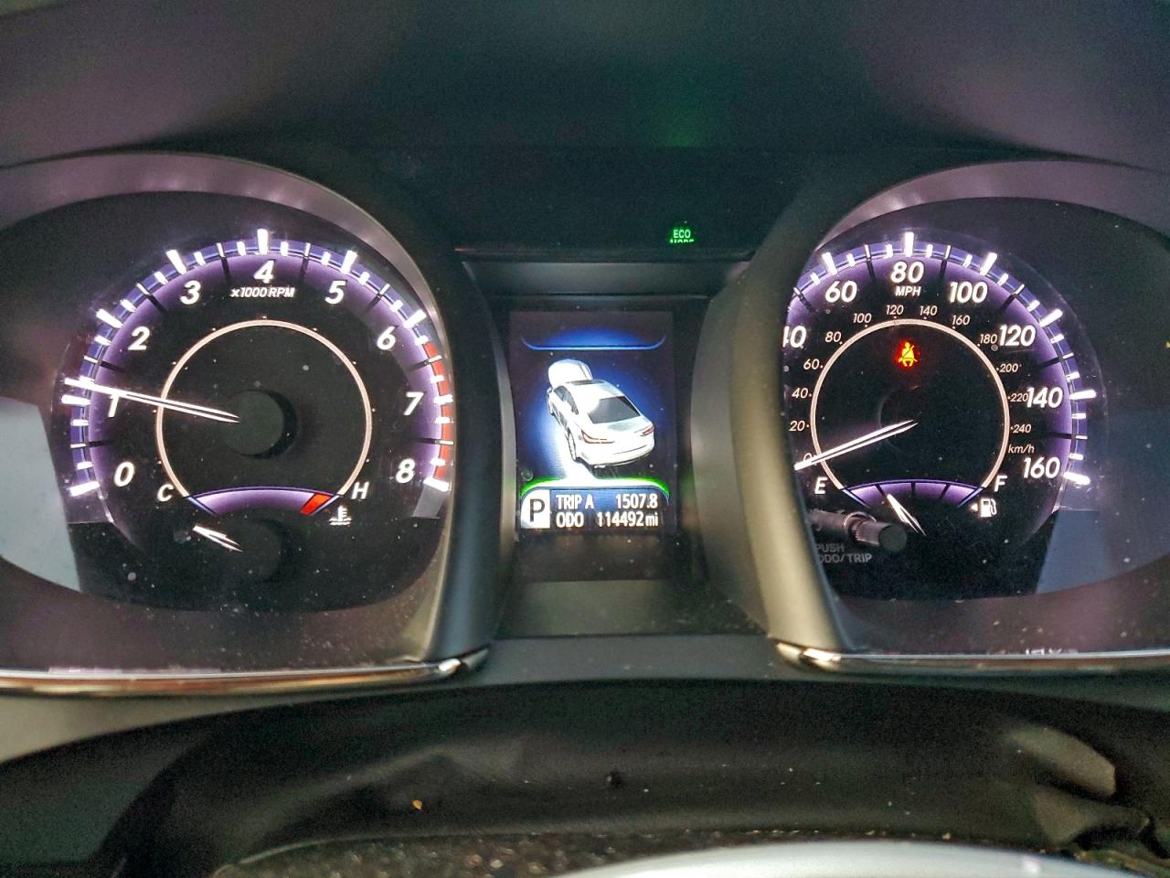 2016 TOYOTA AVALON XLE photo 9