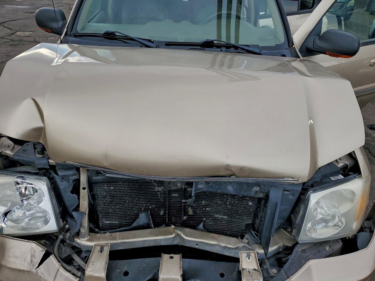 2004 GMC ENVOY photo 11