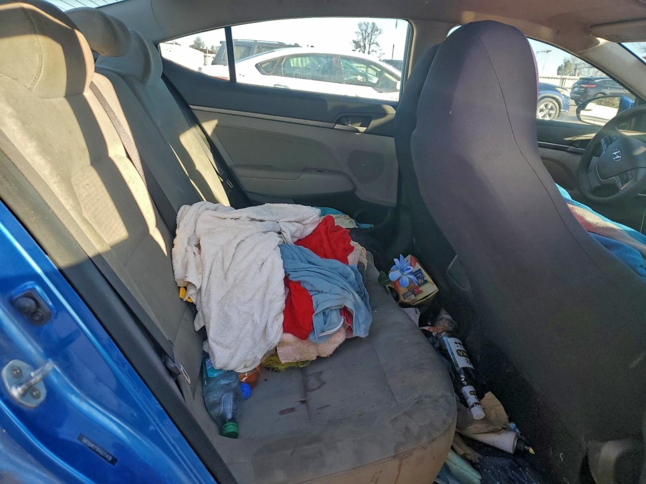 2017 HYUNDAI ELANTRA SE photo 10
