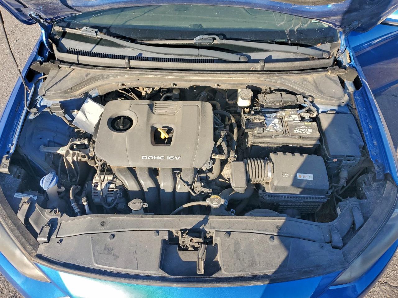 2017 HYUNDAI ELANTRA SE photo 11