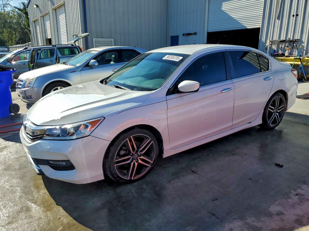 2017 HONDA ACCORD