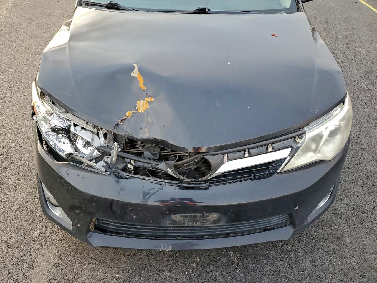 2012 TOYOTA CAMRY HYBRID photo 11
