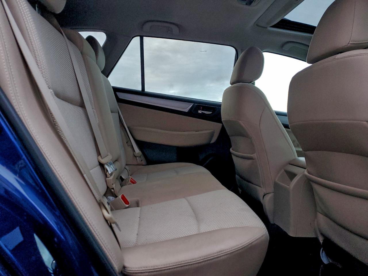 2015 SUBARU OUTBACK 2.5I PREMIUM photo 11