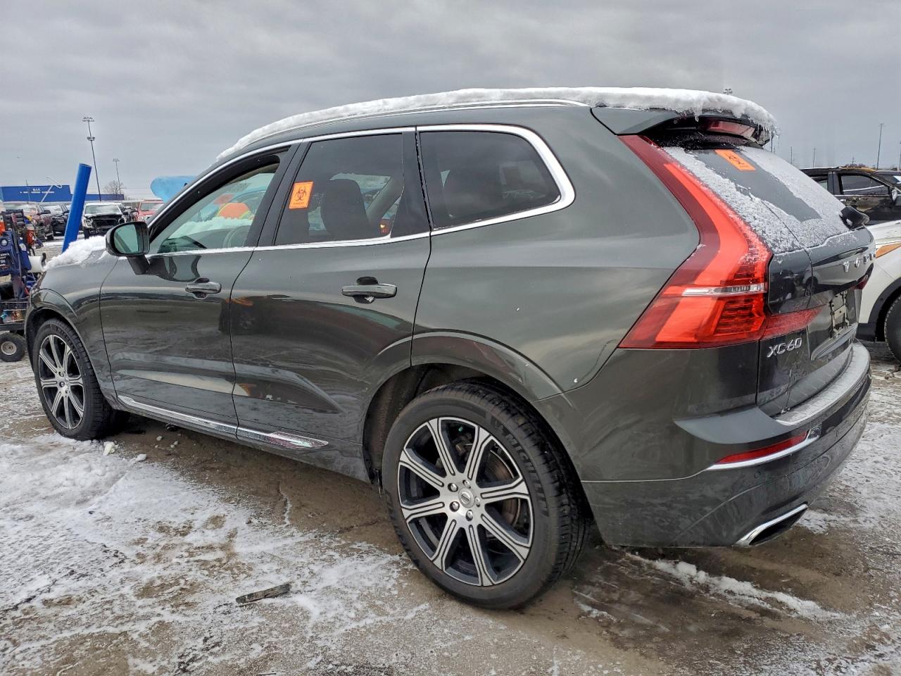 2020 VOLVO XC60 T5 INSCRIPTION photo 2