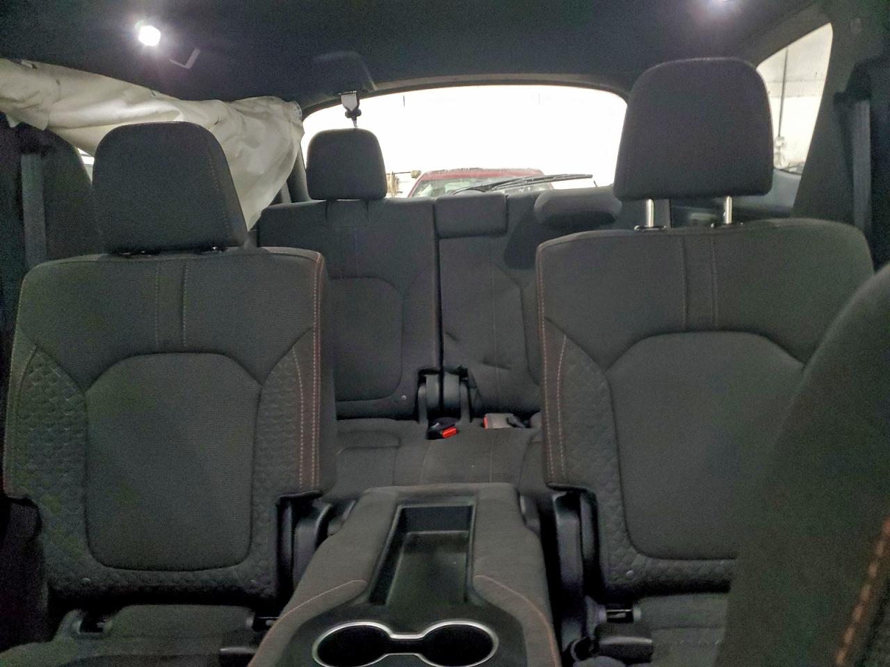 2025 HONDA PILOT SPORT photo 10