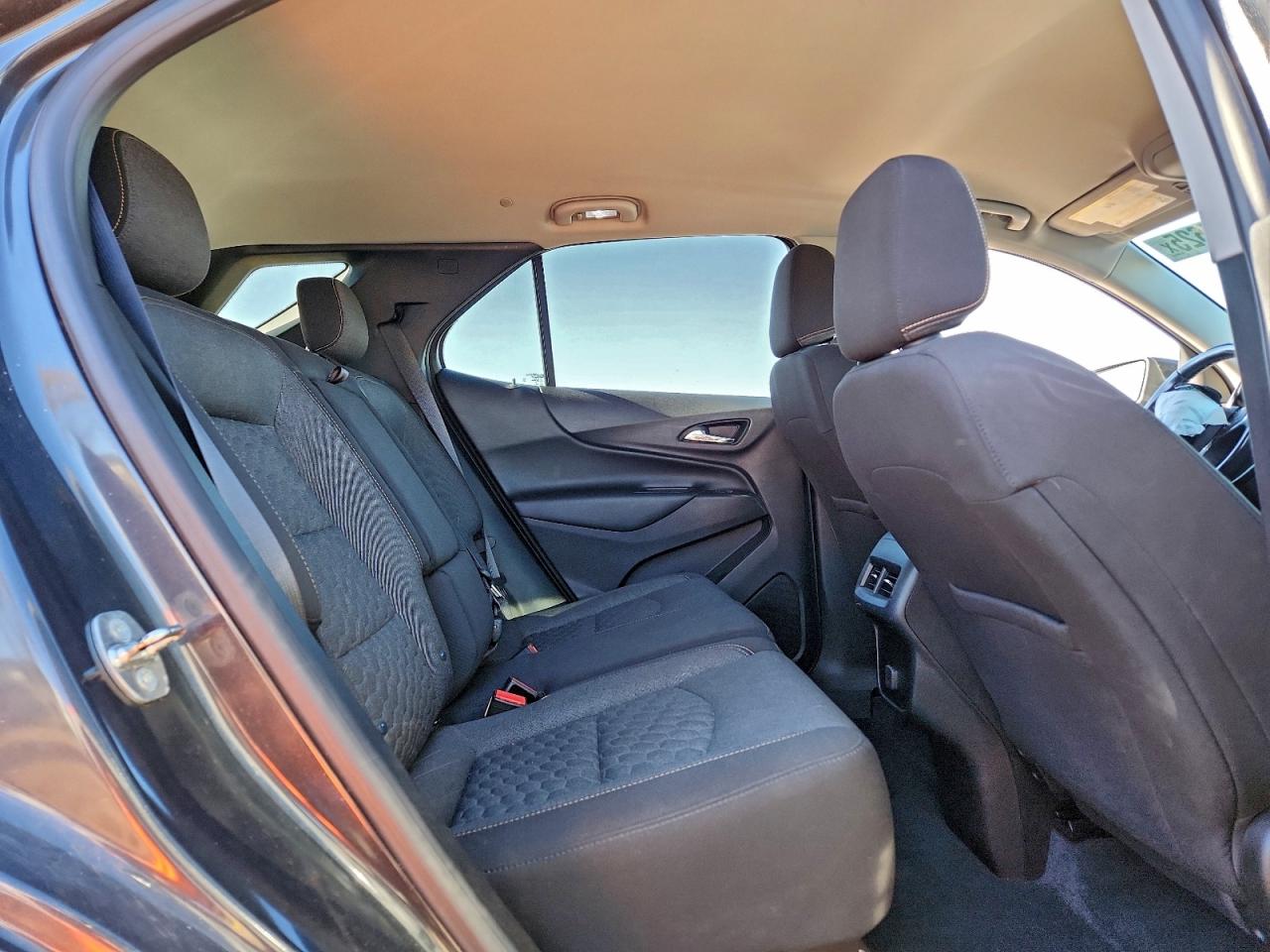 2018 CHEVROLET EQUINOX LT photo 11
