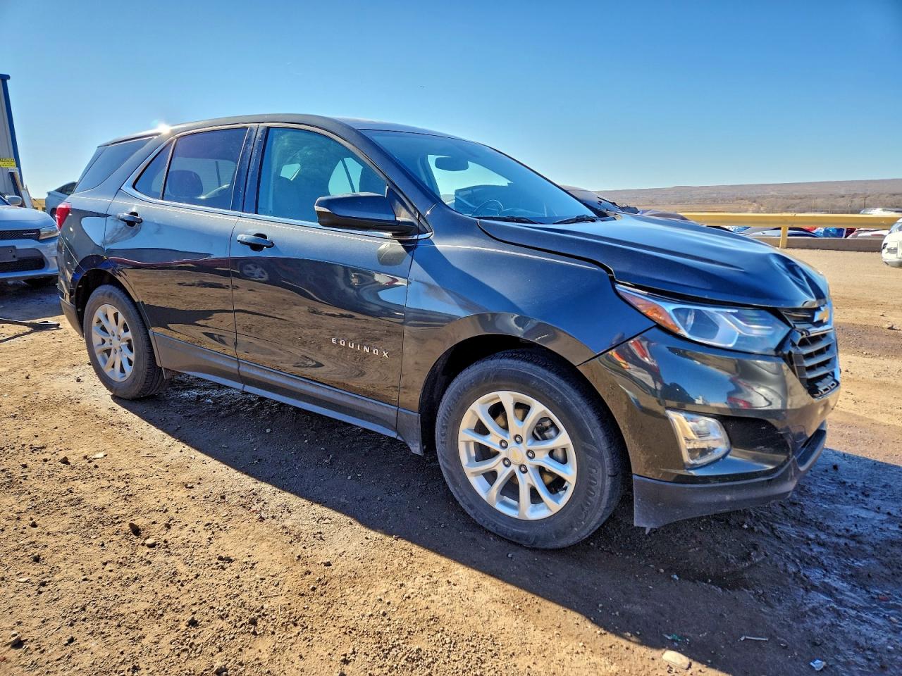 2018 CHEVROLET EQUINOX LT photo 4