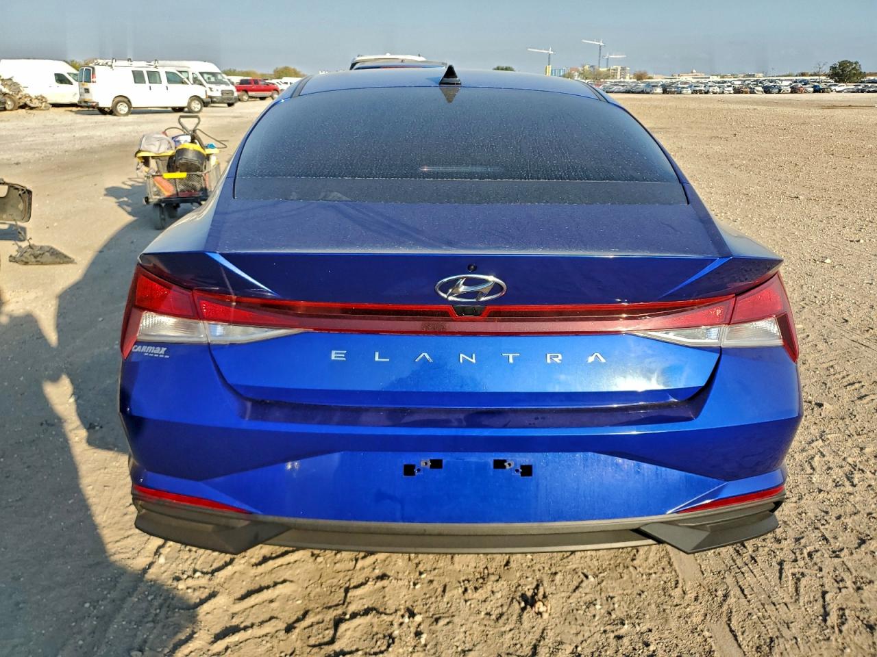 2023 HYUNDAI ELANTRA SEL photo 5