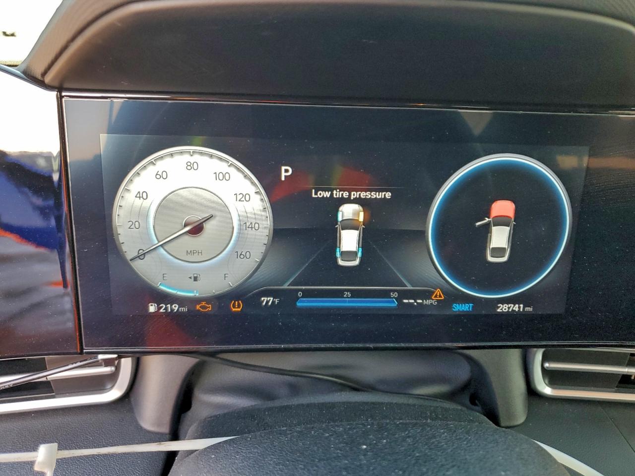2023 HYUNDAI ELANTRA SEL photo 8