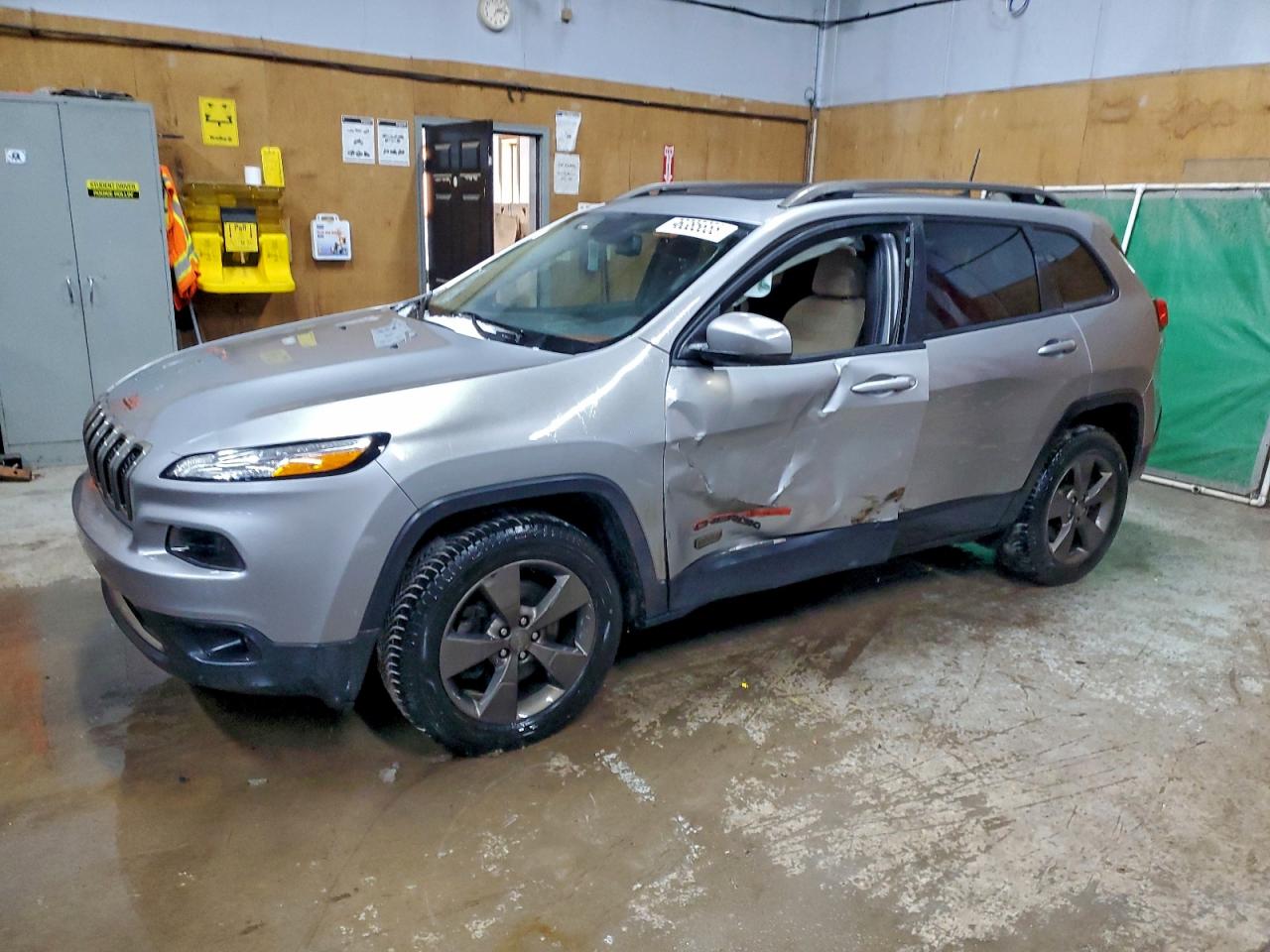 2016 JEEP CHEROKEE