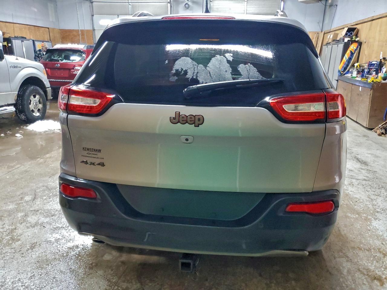2016 JEEP CHEROKEE LATITUDE photo 6