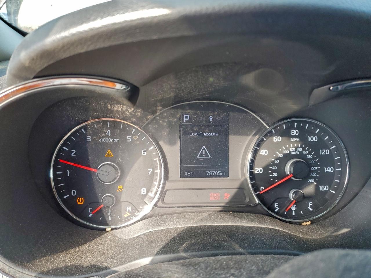 2017 KIA FORTE LX photo 9