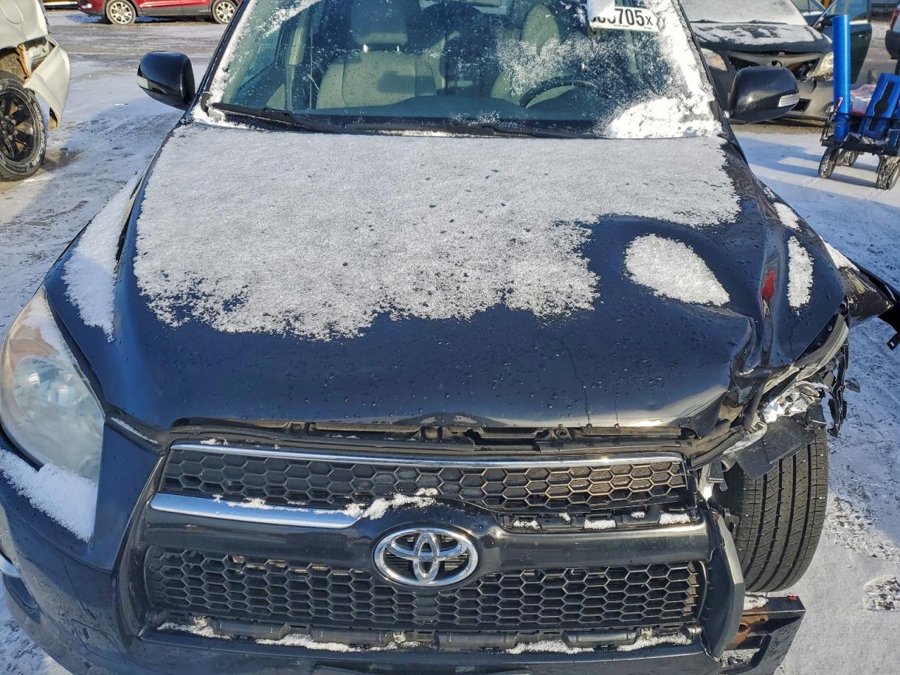 2012 TOYOTA RAV4 LIMITED photo 12