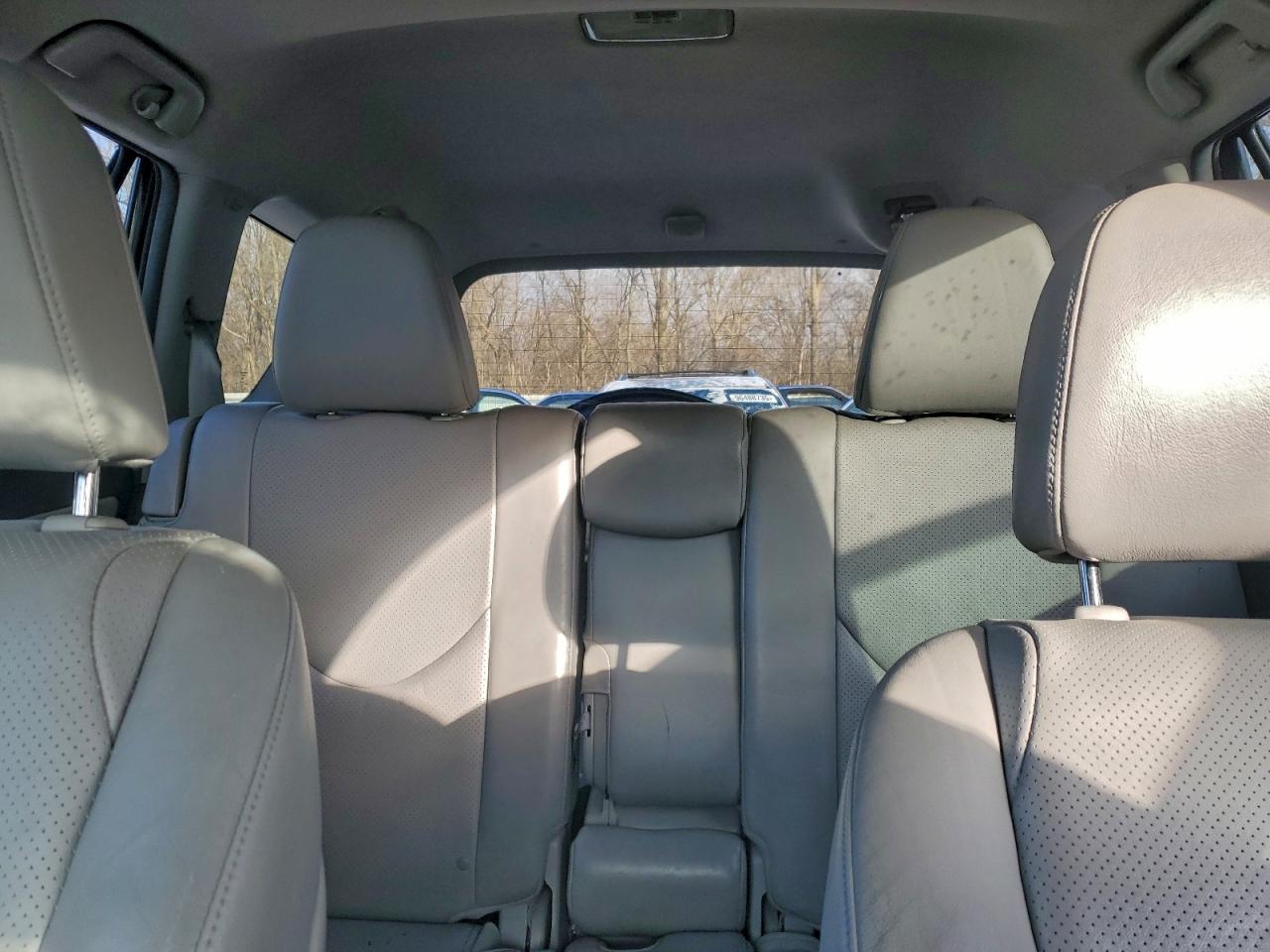 2012 TOYOTA RAV4 LIMITED photo 10
