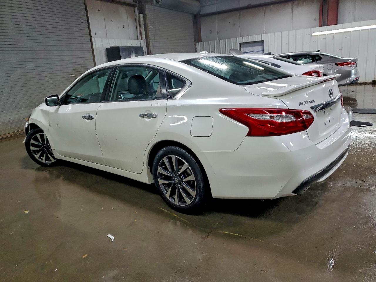 2017 NISSAN ALTIMA 2.5 photo 2