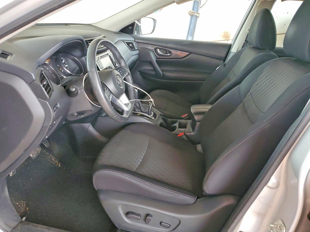 2019 NISSAN ROGUE S photo 7