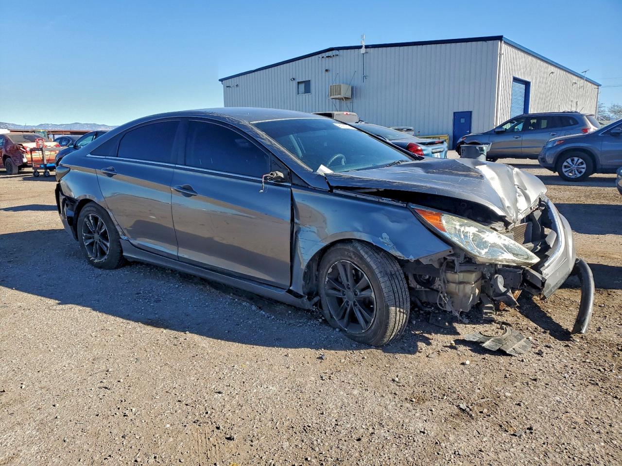 2013 HYUNDAI SONATA GLS photo 4