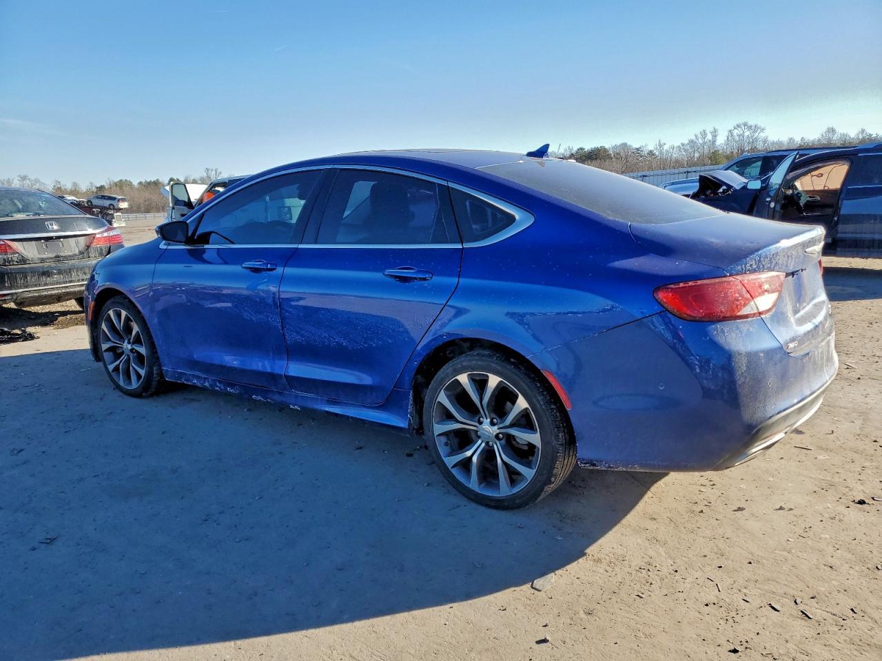2015 CHRYSLER 200 C photo 2