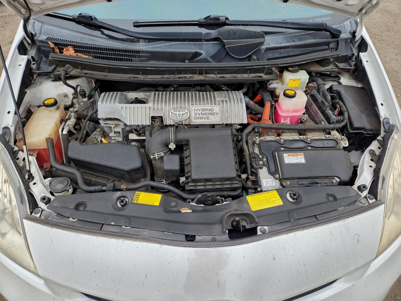 2013 TOYOTA PRIUS photo 11