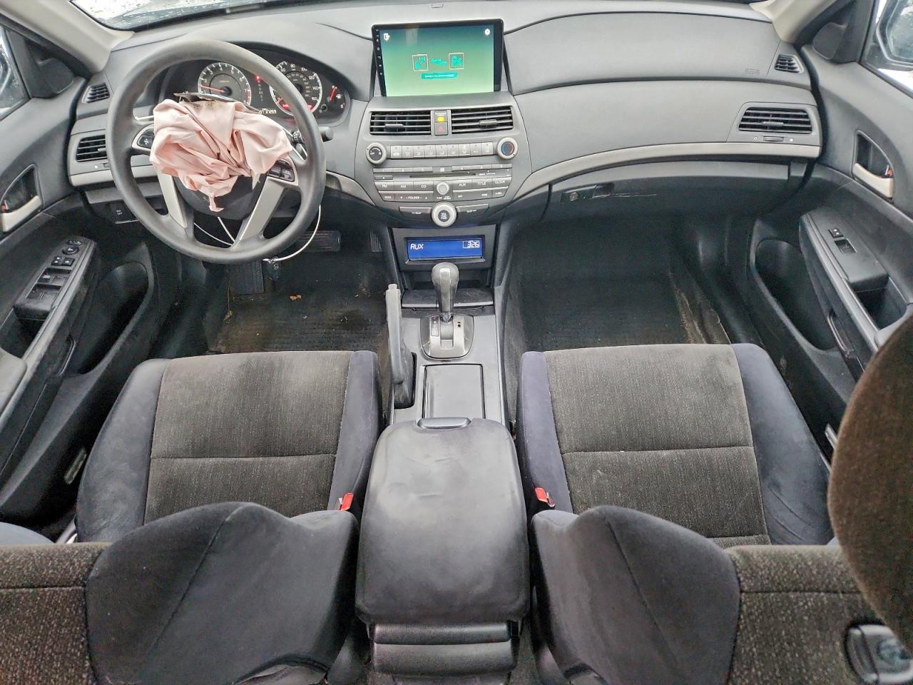 2010 HONDA ACCORD LX photo 8