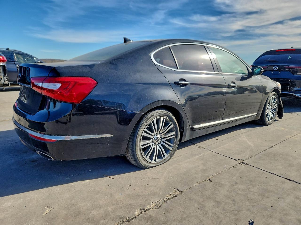 2015 KIA CADENZA PREMIUM photo 3