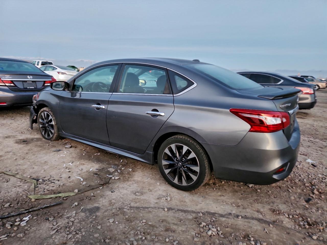 2019 NISSAN SENTRA S photo 2