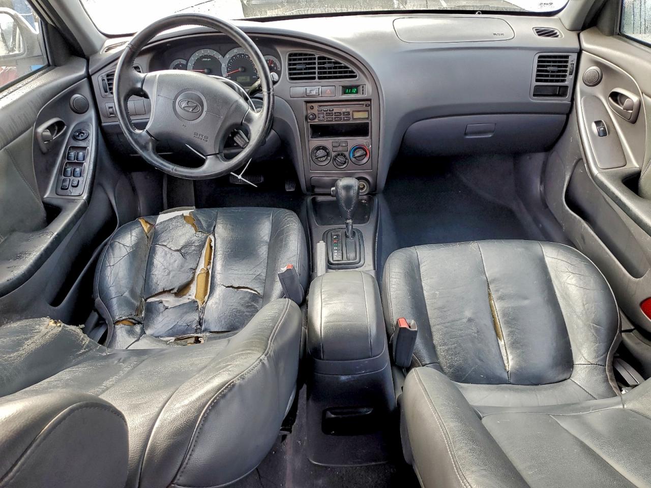 2003 HYUNDAI ELANTRA GLS photo 8