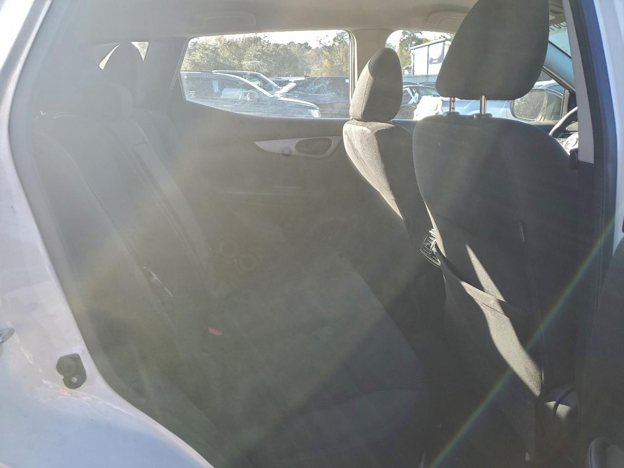 2018 NISSAN ROGUE SPORT S photo 11