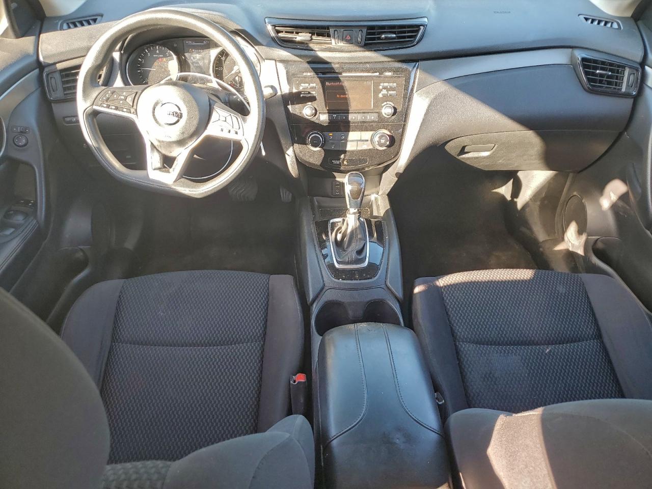 2018 NISSAN ROGUE SPORT S photo 8