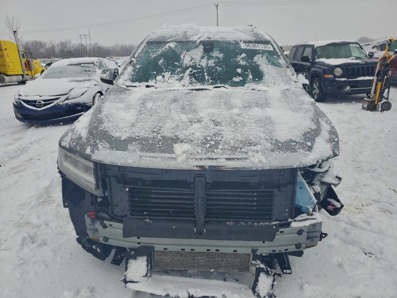 2023 GMC ACADIA SLT photo 5