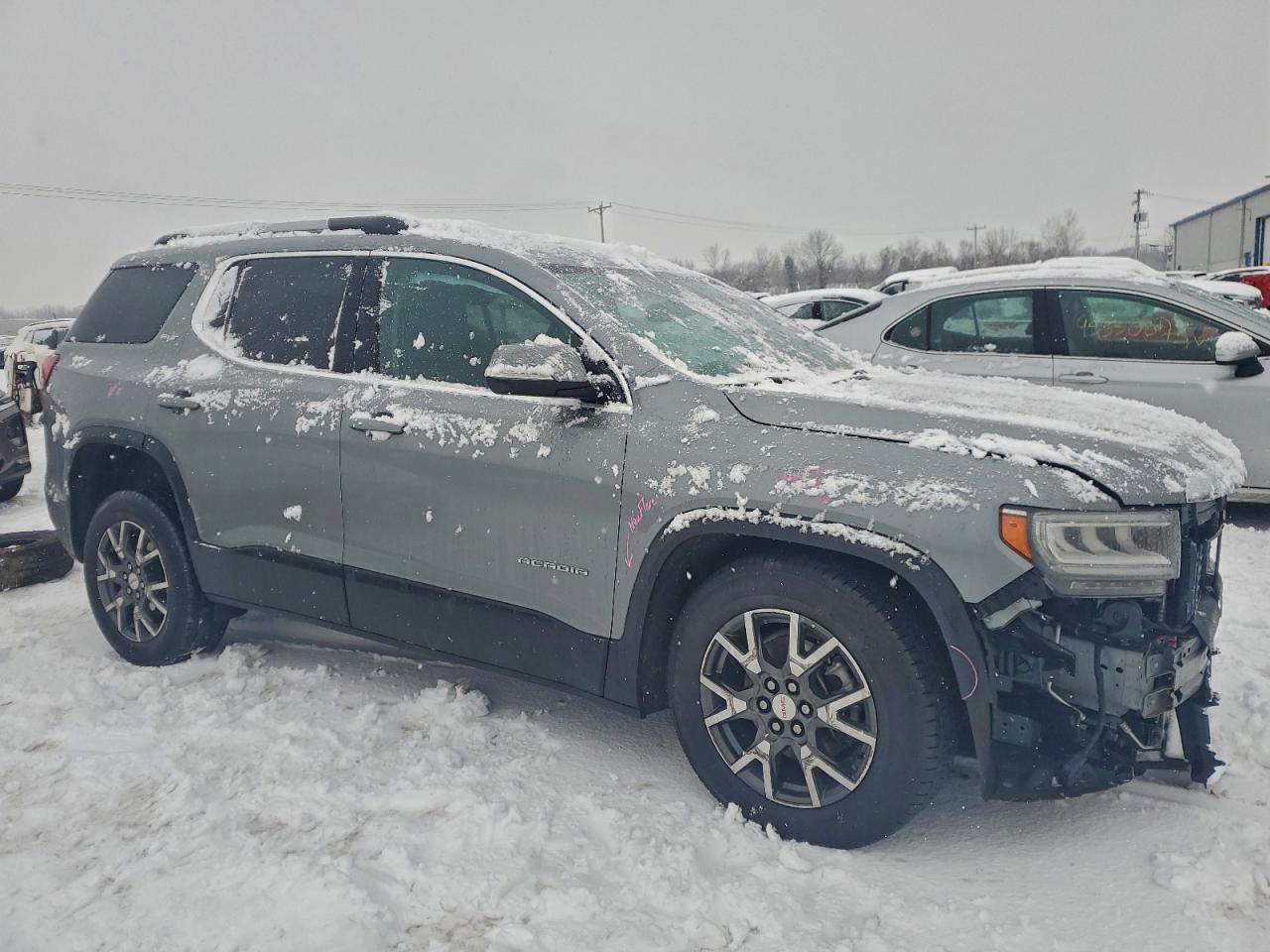 2023 GMC ACADIA SLT photo 4