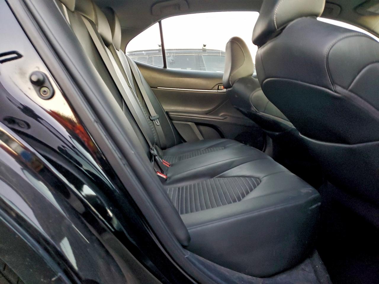 2022 TOYOTA CAMRY SE photo 10
