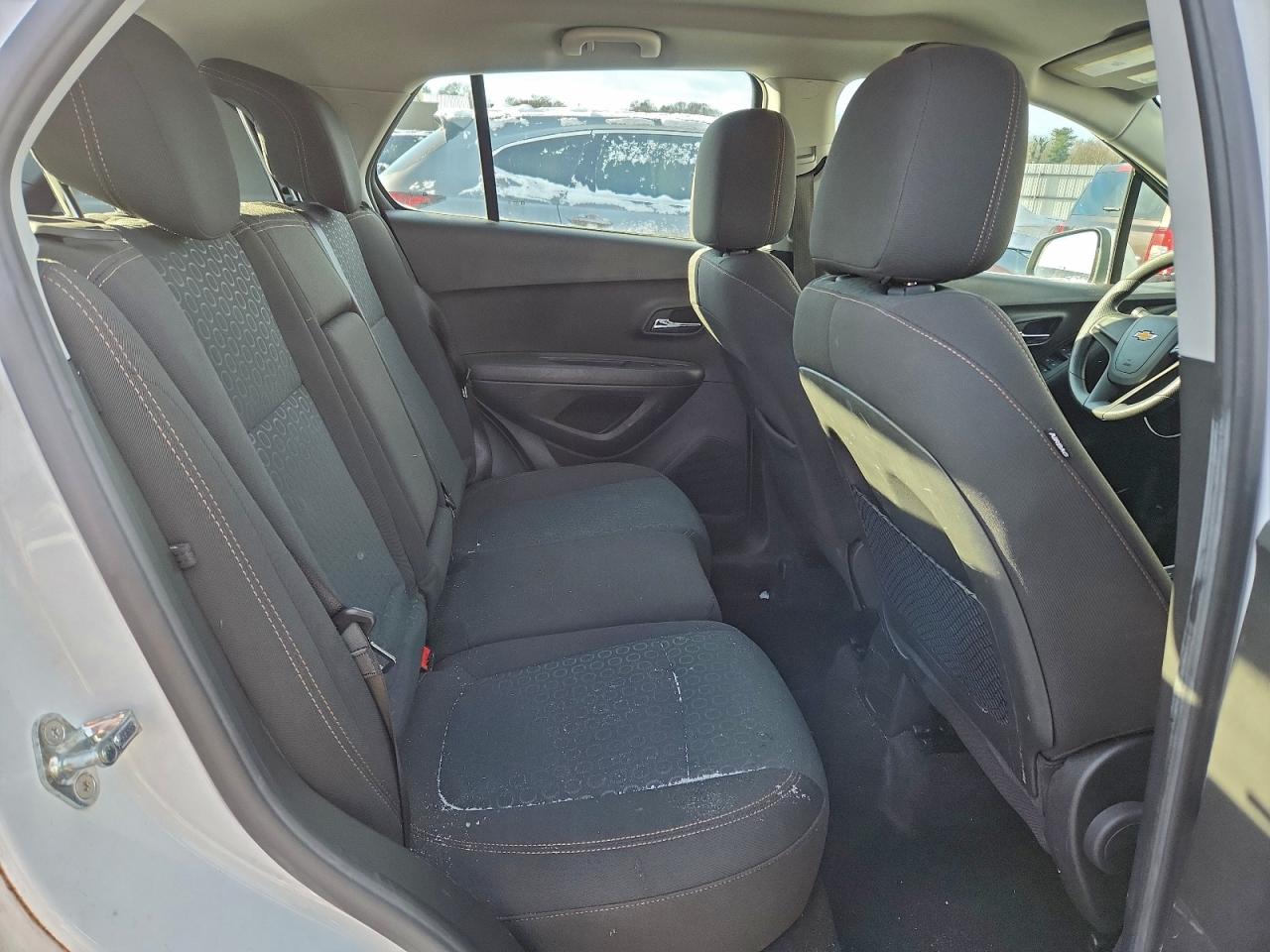 2020 CHEVROLET TRAX LS photo 11