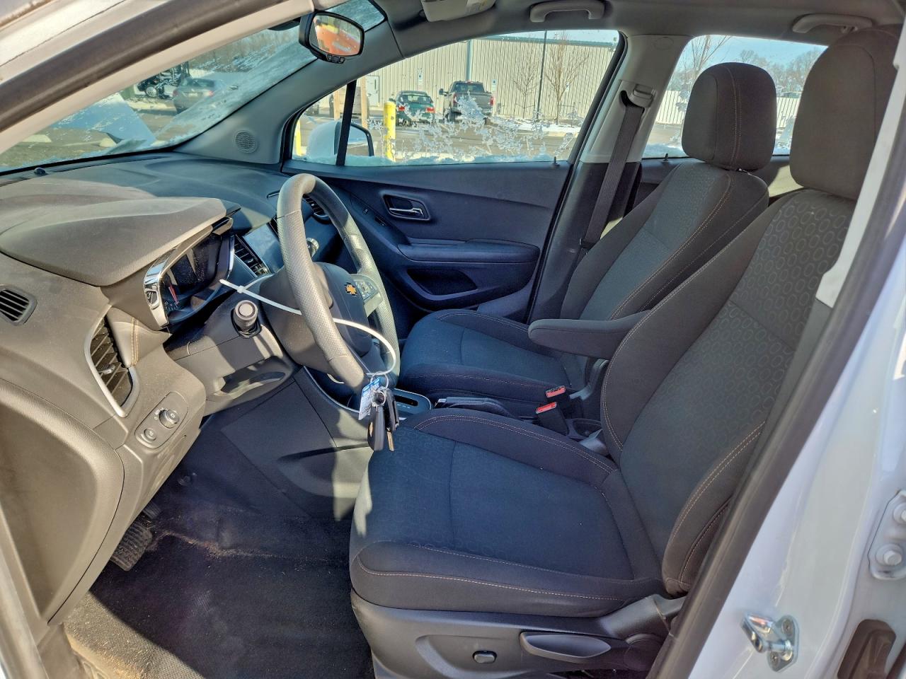 2020 CHEVROLET TRAX LS photo 7