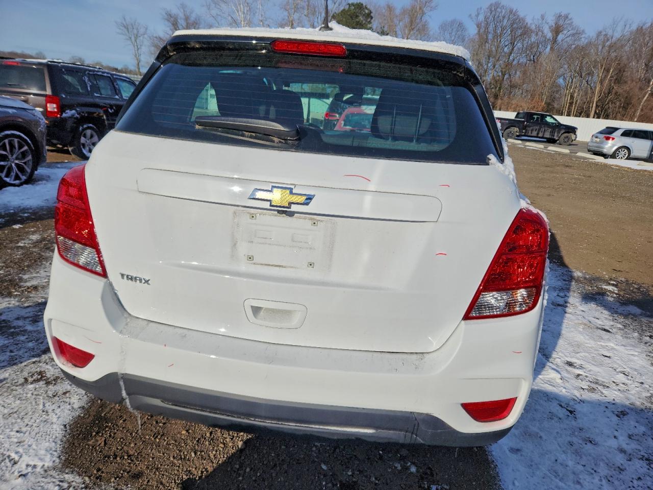 2020 CHEVROLET TRAX LS photo 6