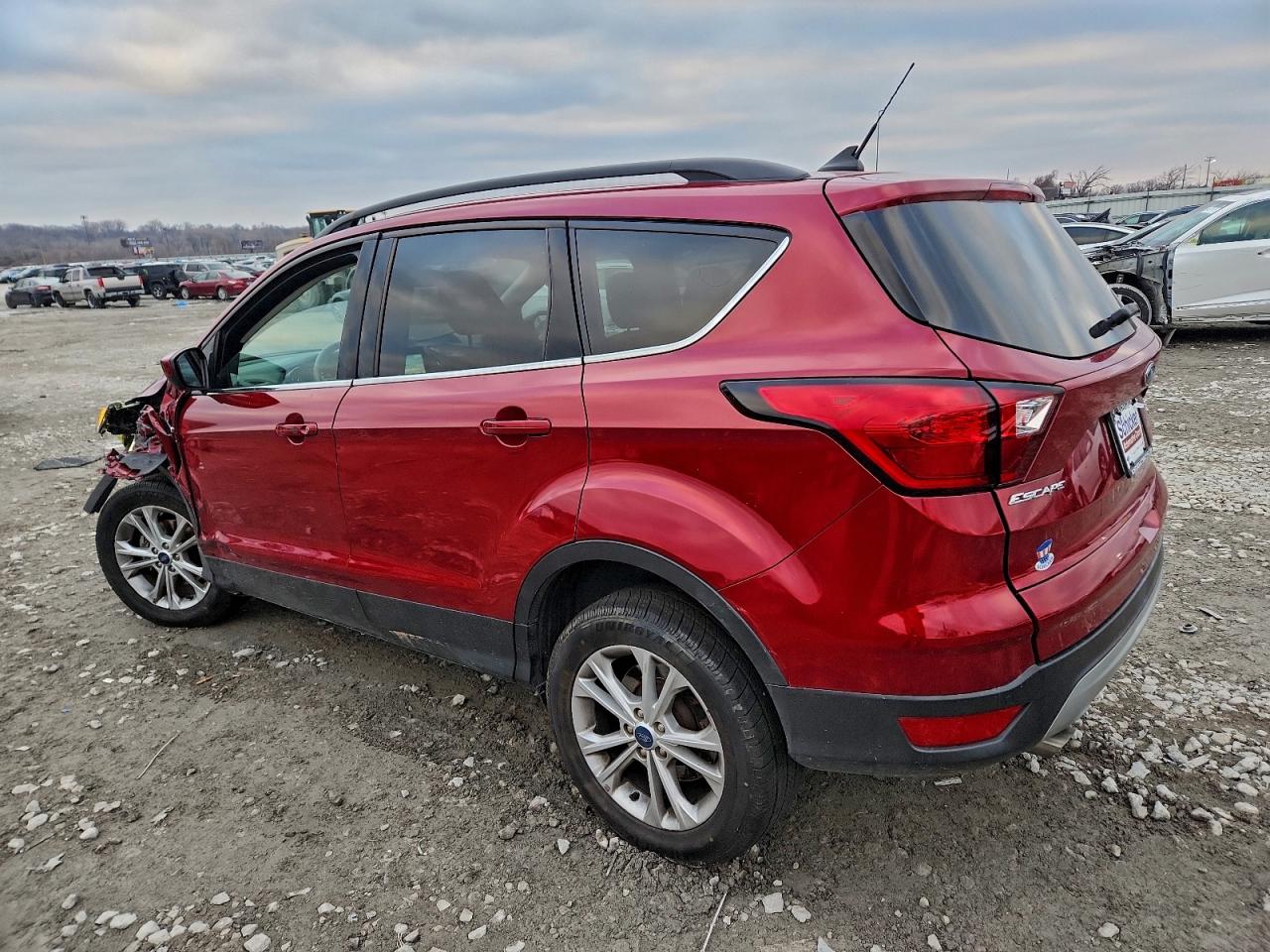 2019 FORD ESCAPE SEL photo 3
